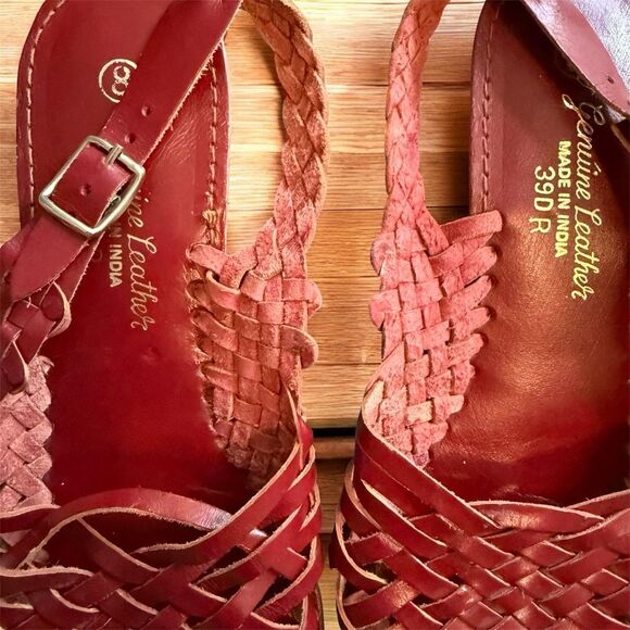Vintage Hurricane Wedge Woven Sandals Red Leather Brown 8 Westies - Picture 4 of 6